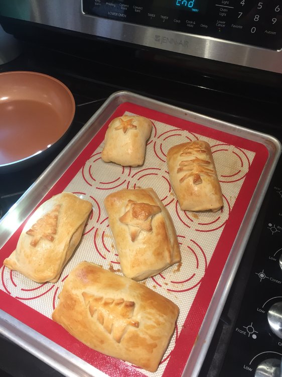 Christmas hot pocket 1.JPG