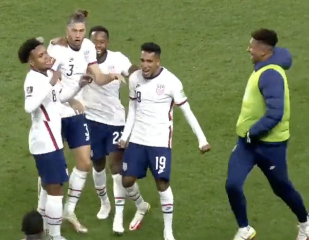 Screen Shot 2021-11-13 at 12.57.08 AM.png